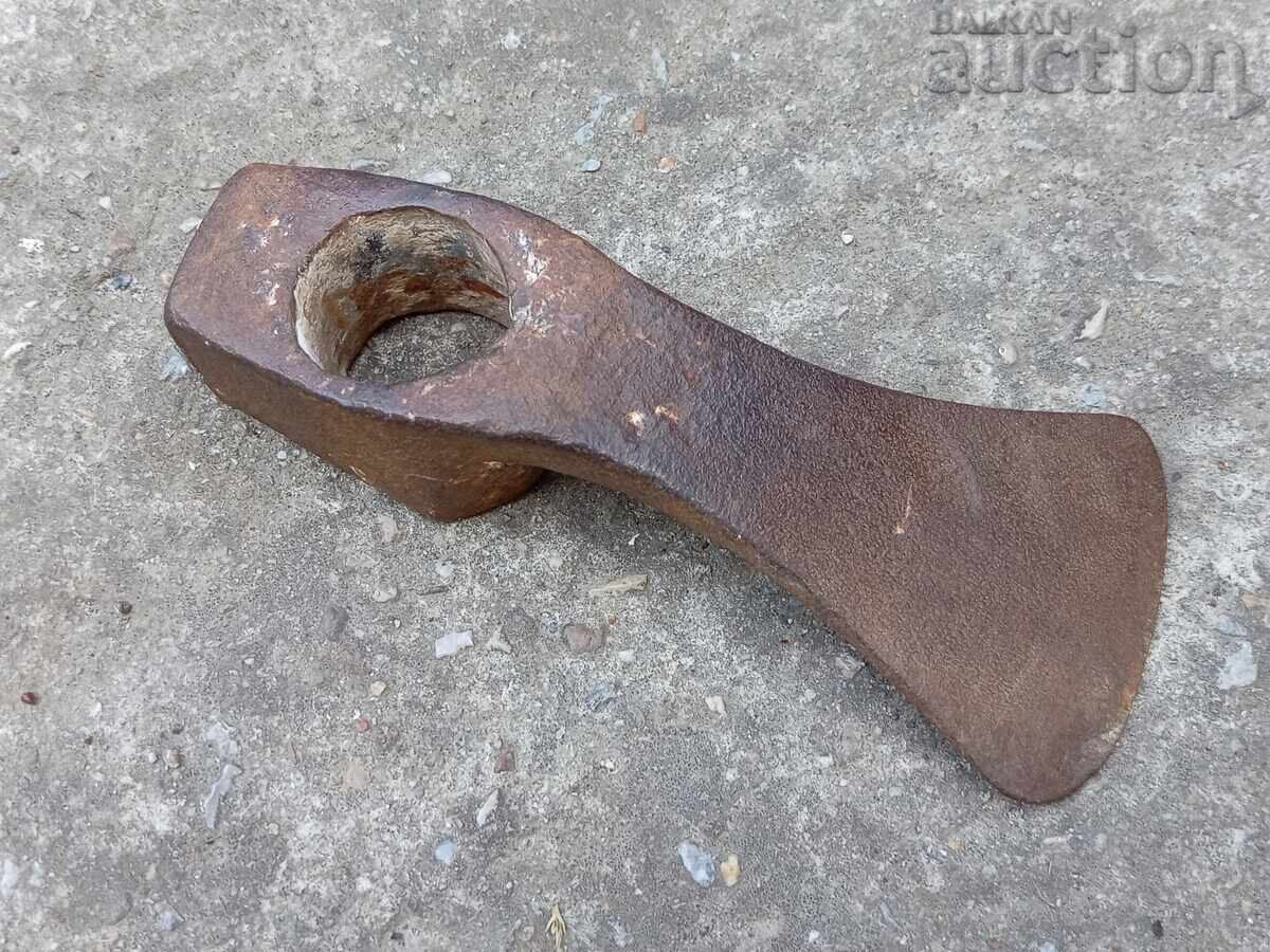 unealtă primitivă tesla forjată antică