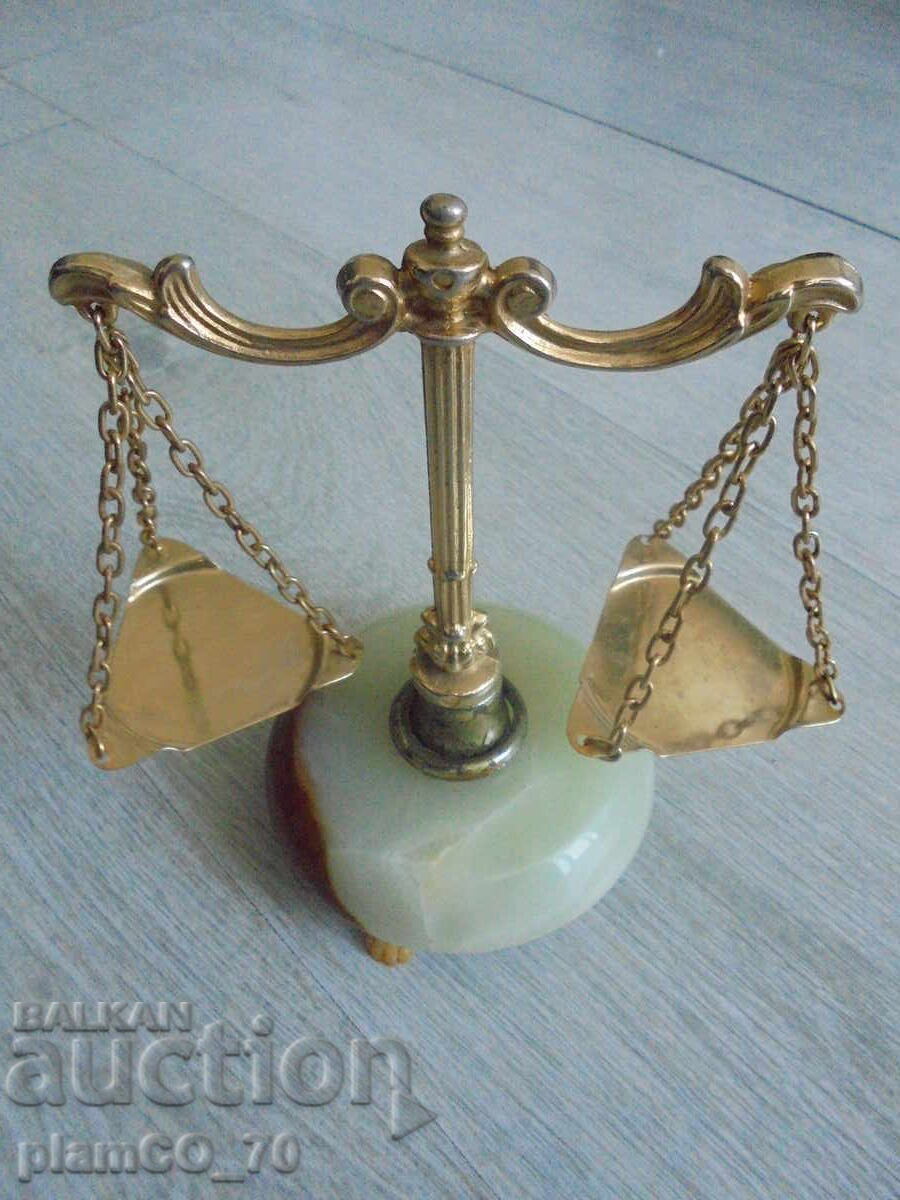 №*8131 Παλιά διακοσμητική vintage ζυγαριά / ζύγι με τιμή 40.00 BGN | € 20.45