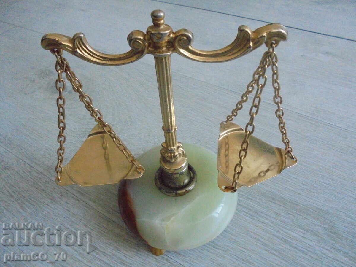 Δημοπρασία №*8131 Παλιά διακοσμητική vintage ζυγαριά / ζύγι