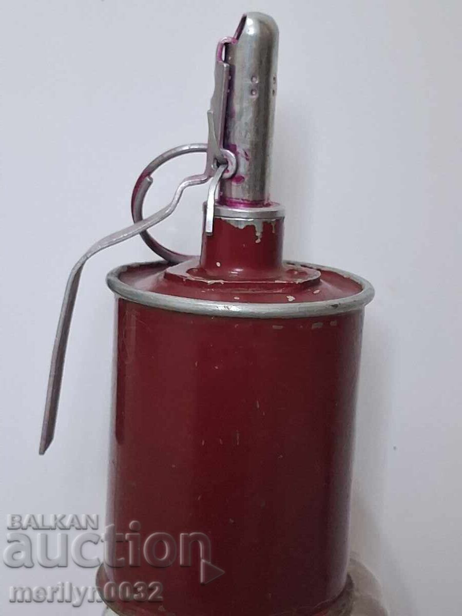 Εκπαιδευτική χειροβομβίδα RG-42 WW2 από το θάλαμο εκπαίδευσης ΑΣΦΑΛΙΣΜΕΝΗ με τιμή 69.00 BGN | € 35.28