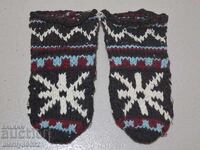 Șosete colorate pentru bebeluși, model tradițional