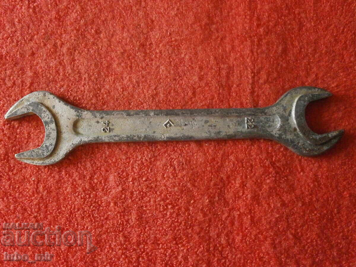 Auction STAR KEY 22 - 24 Auction STAR KEY 22 - 24