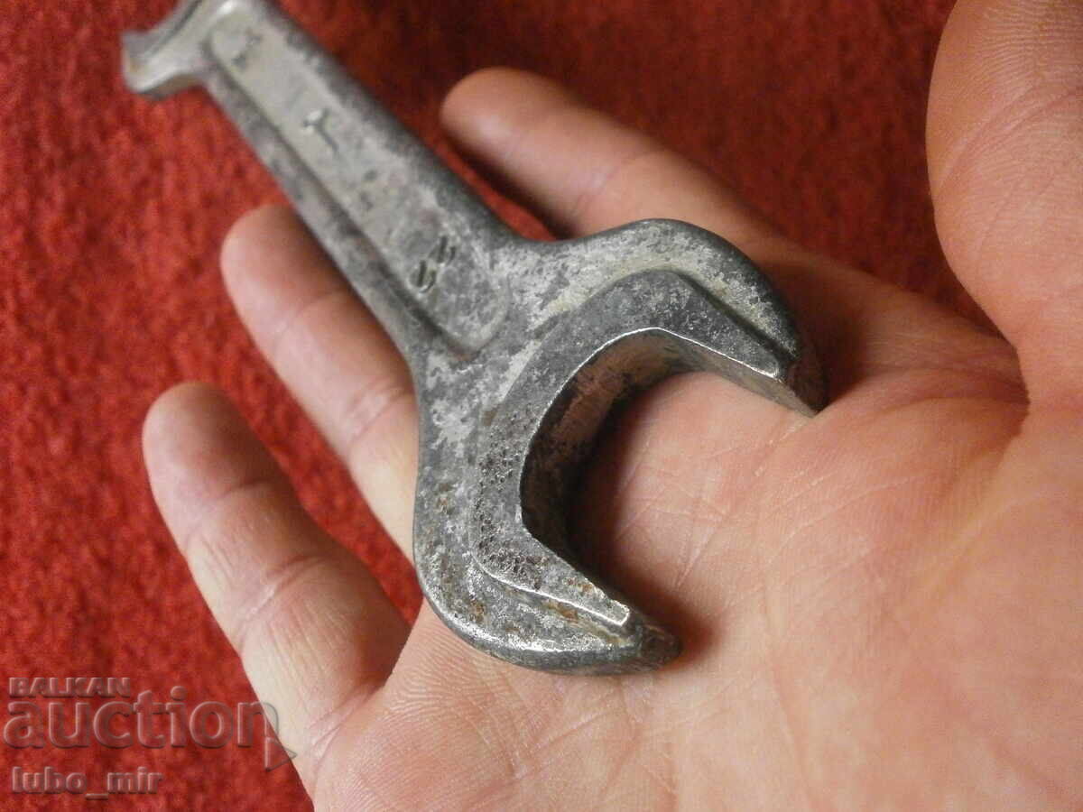 STAR KEY 22 - 24 - 5 STAR KEY 22 - 24 - 5