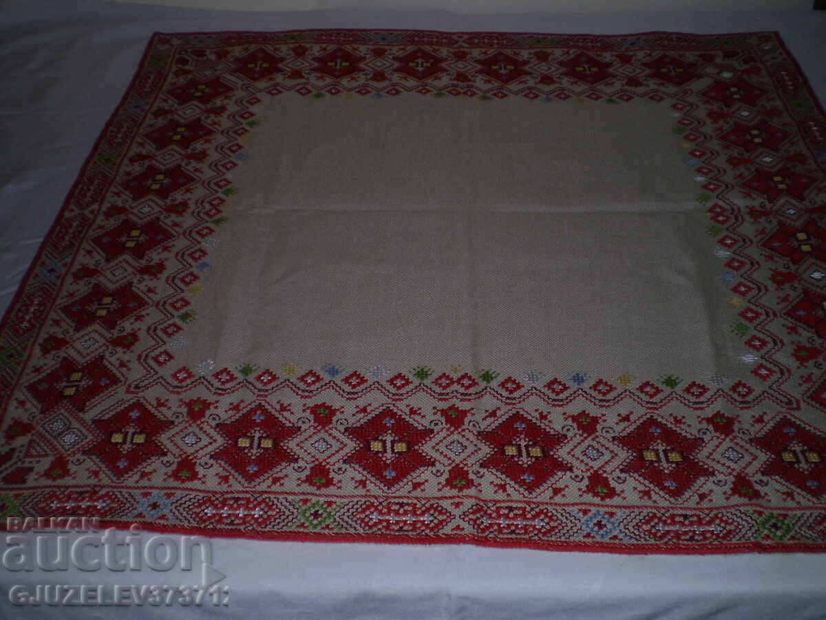 Δημοπρασία Κεντημένο λινό τραπεζομάντηλο Βουλγαρική κεντητική χειροποίητη κέντημα Δημοπρασία Κεντημένο λινό τραπεζομάντηλο Βουλγαρική κεντητική χειροποίητη κέντημα