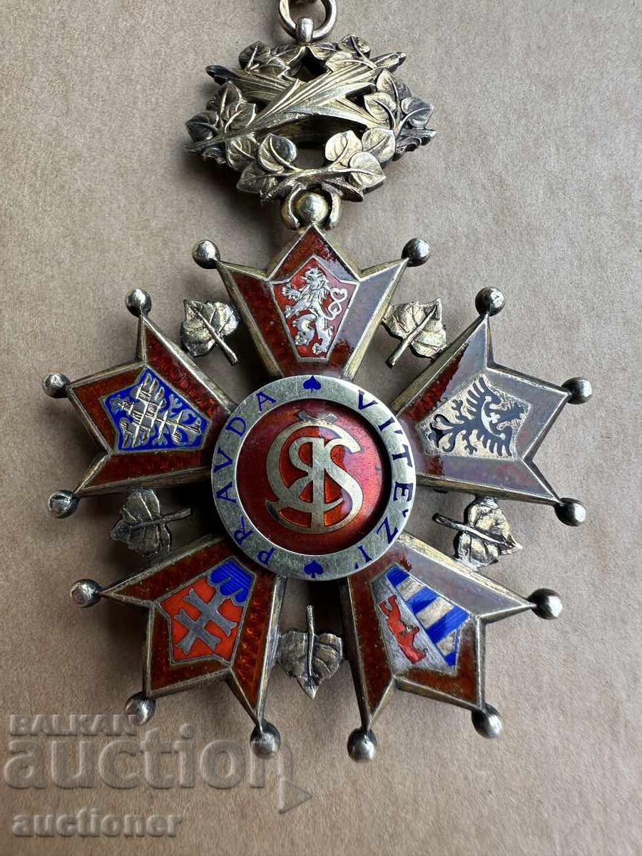 Cehoslovacia Ordinul Leului Alb, clasa a 3-a cu preț 4300.00 BGN | € 2198.56 Cehoslovacia Ordinul Leului Alb, clasa a 3-a cu preț 4300.00 BGN | € 2198.56