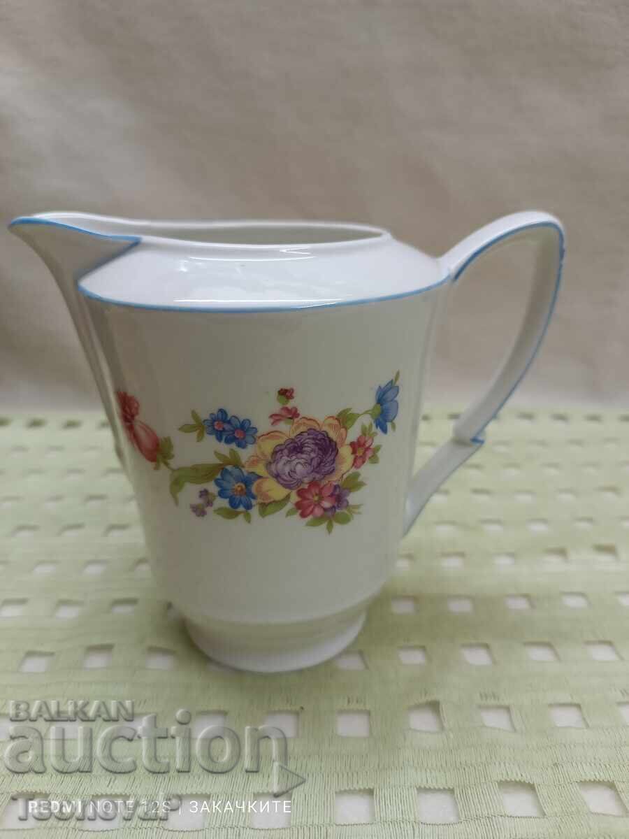 Căniță de porțelan Zeh Scherzer din 1940 cu preț 10.00 BGN | € 5.11 Căniță de porțelan Zeh Scherzer din 1940 cu preț 10.00 BGN | € 5.11