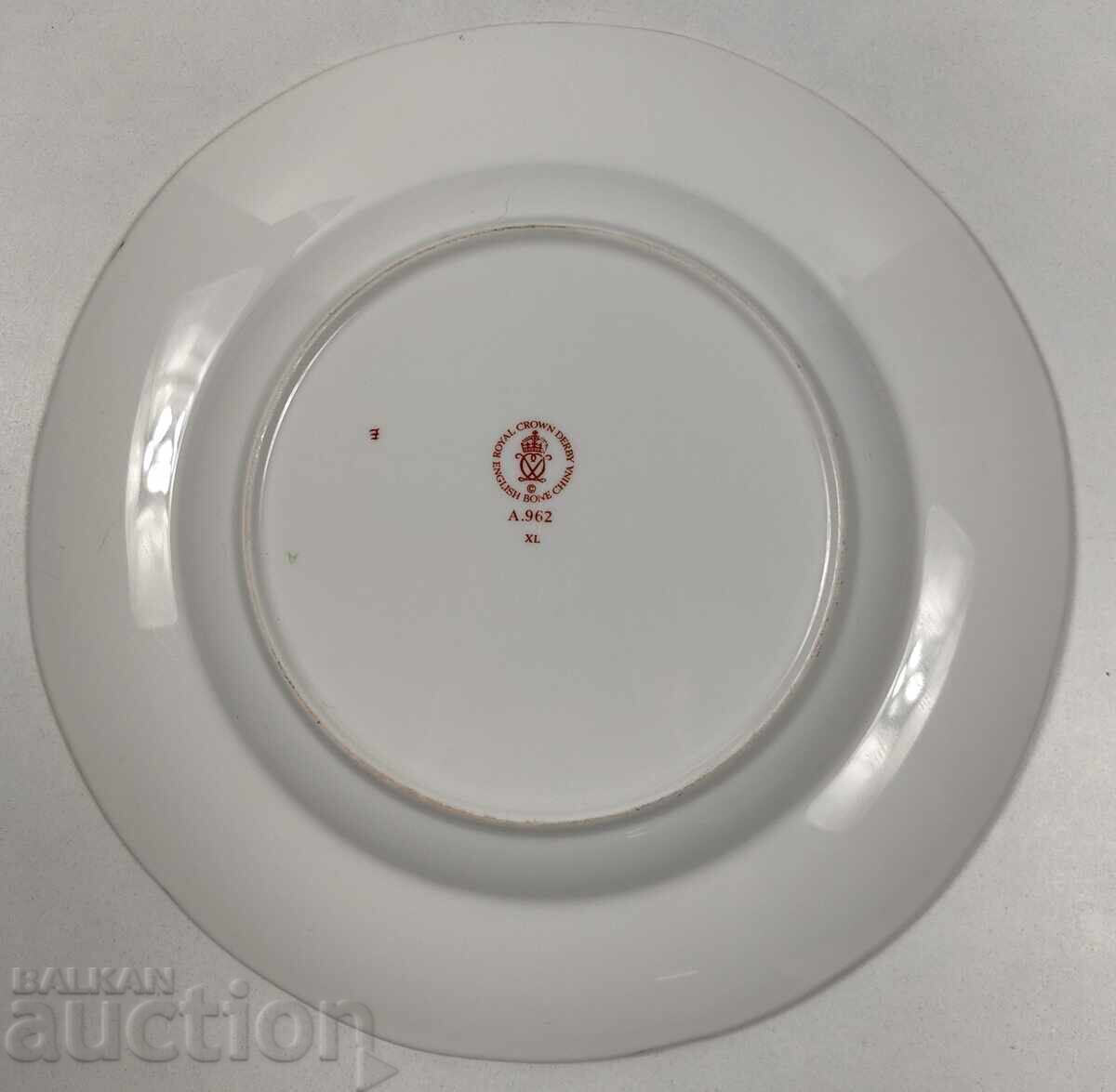 Delivery of ROYAL CROWN LARGE PORCELAIN PLATE MARKED KOSTEN PORCELAIN Delivery of ROYAL CROWN LARGE PORCELAIN PLATE MARKED KOSTEN PORCELAIN