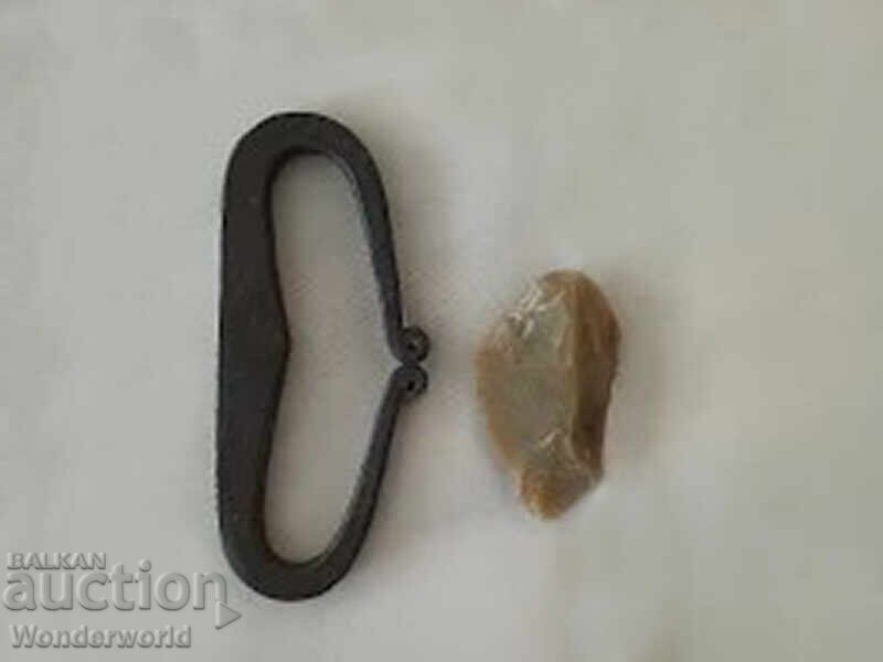 Amnar - Pietricica cu cremene