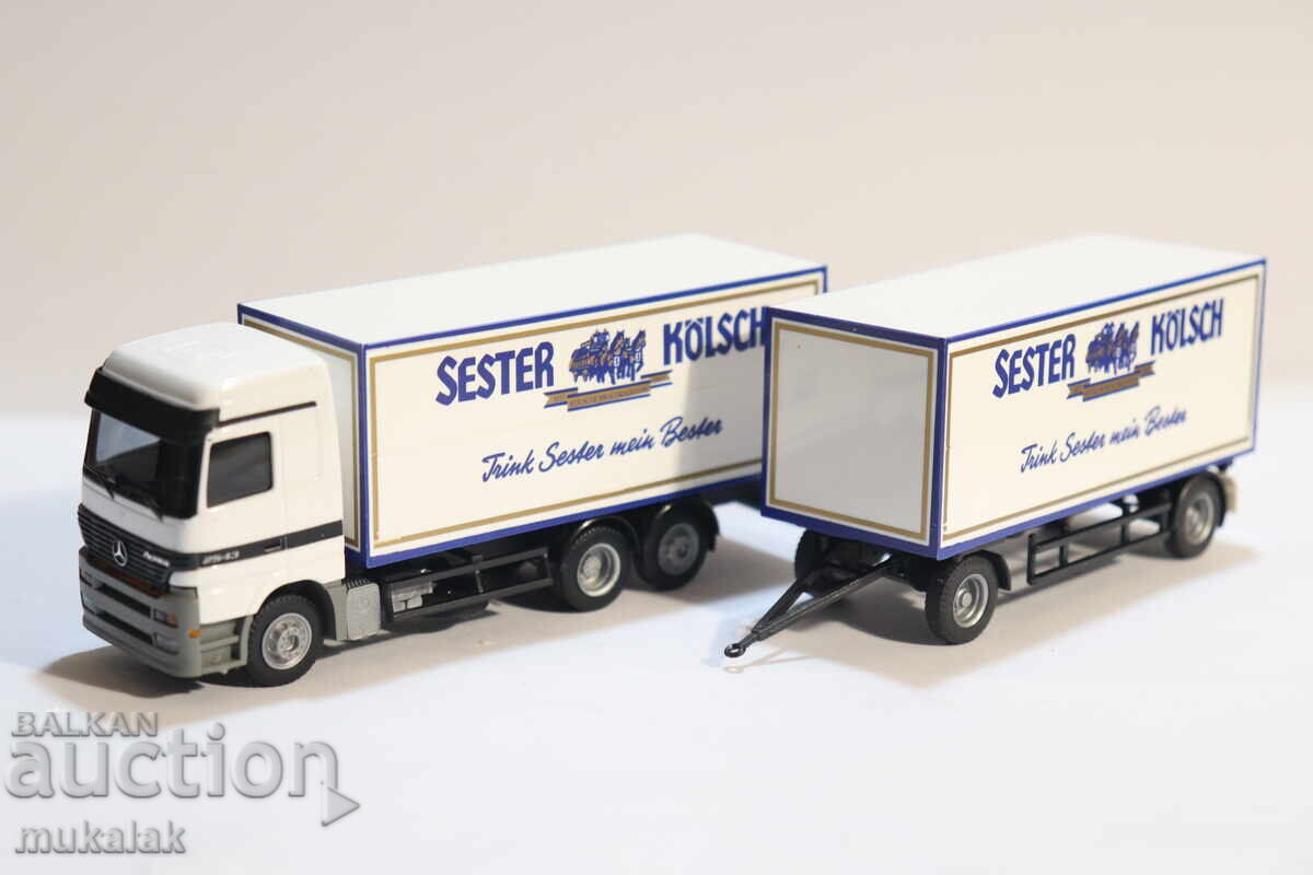 ALBEDO H0 1/87 MERCEDES ACTROS TIR MODEL COLIȚĂ cu preț 25.00 BGN | € 12.78