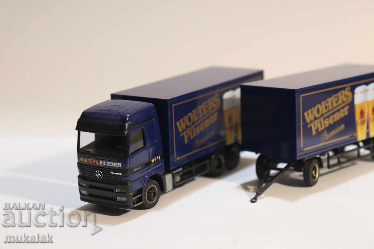 ALBEDO H0  1/87 MERCEDES ACTROS  ВЛЕКАЧ КАМИОН МОДЕЛ КОЛИЧКА с цена 25.00 лв. | € 12.78