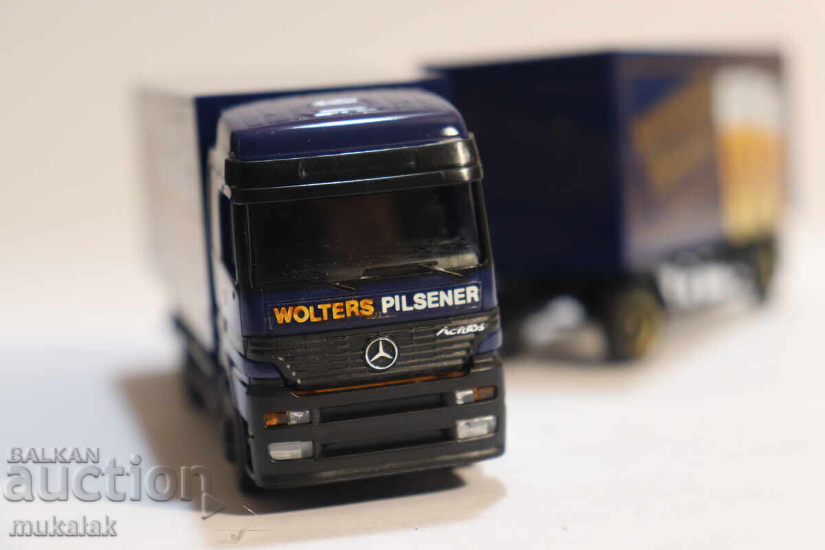Аукцион ALBEDO H0  1/87 MERCEDES ACTROS  ВЛЕКАЧ КАМИОН МОДЕЛ КОЛИЧКА