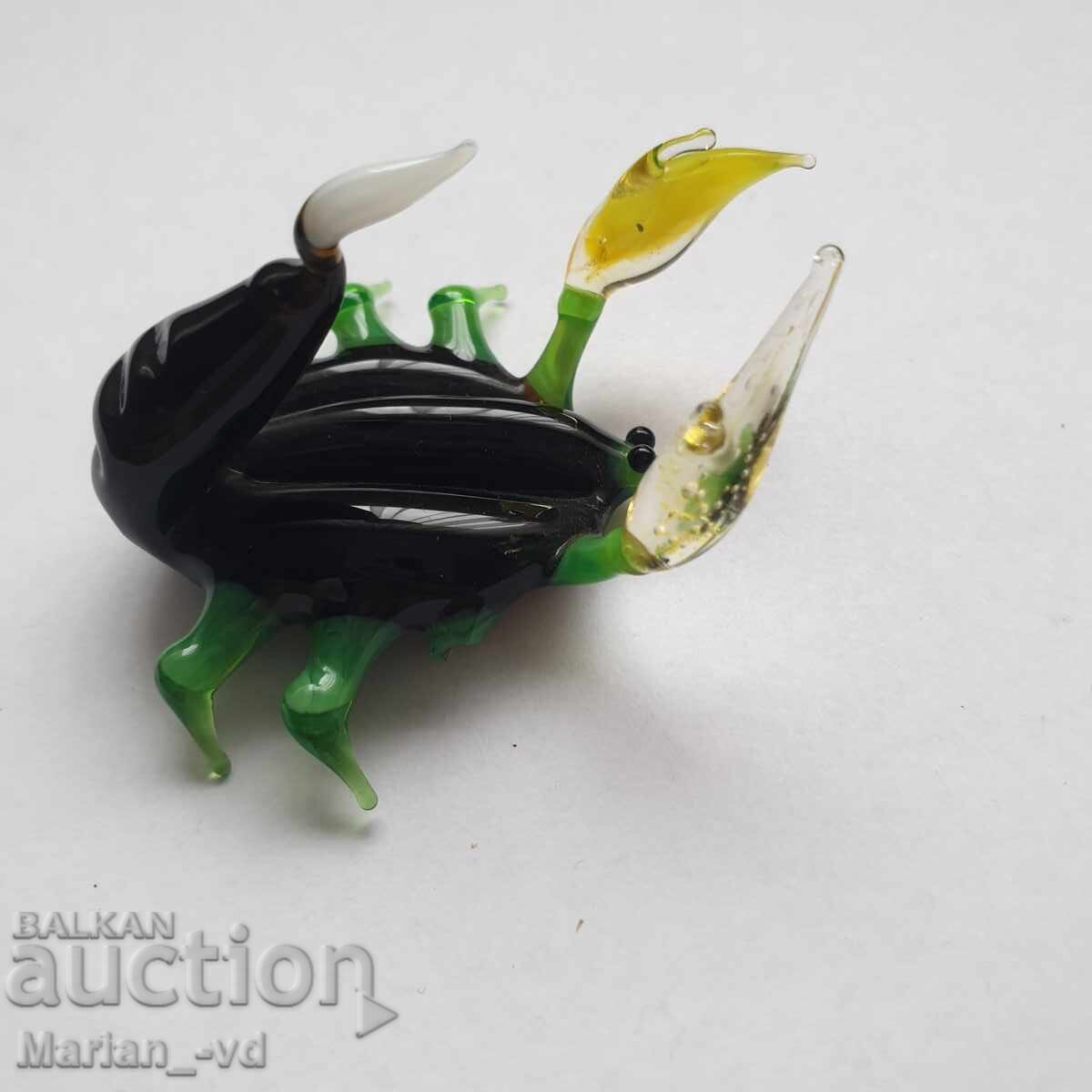 Livrarea Figurină de sticlă scorpion Livrarea Figurină de sticlă scorpion