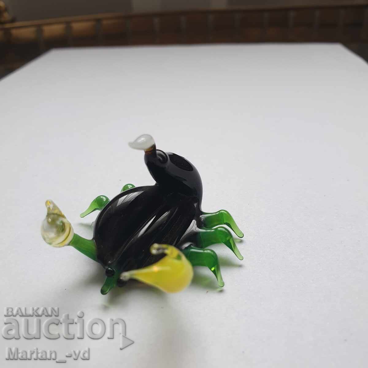 Figurină de sticlă scorpion Figurină de sticlă scorpion