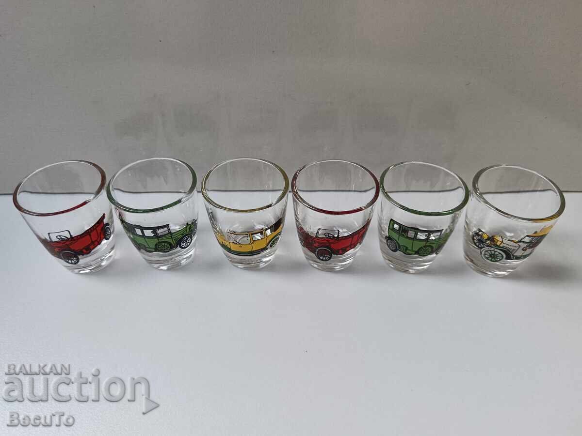 Комплект 6 бр ракиени чашки с ретро автомобили, като нови - 6