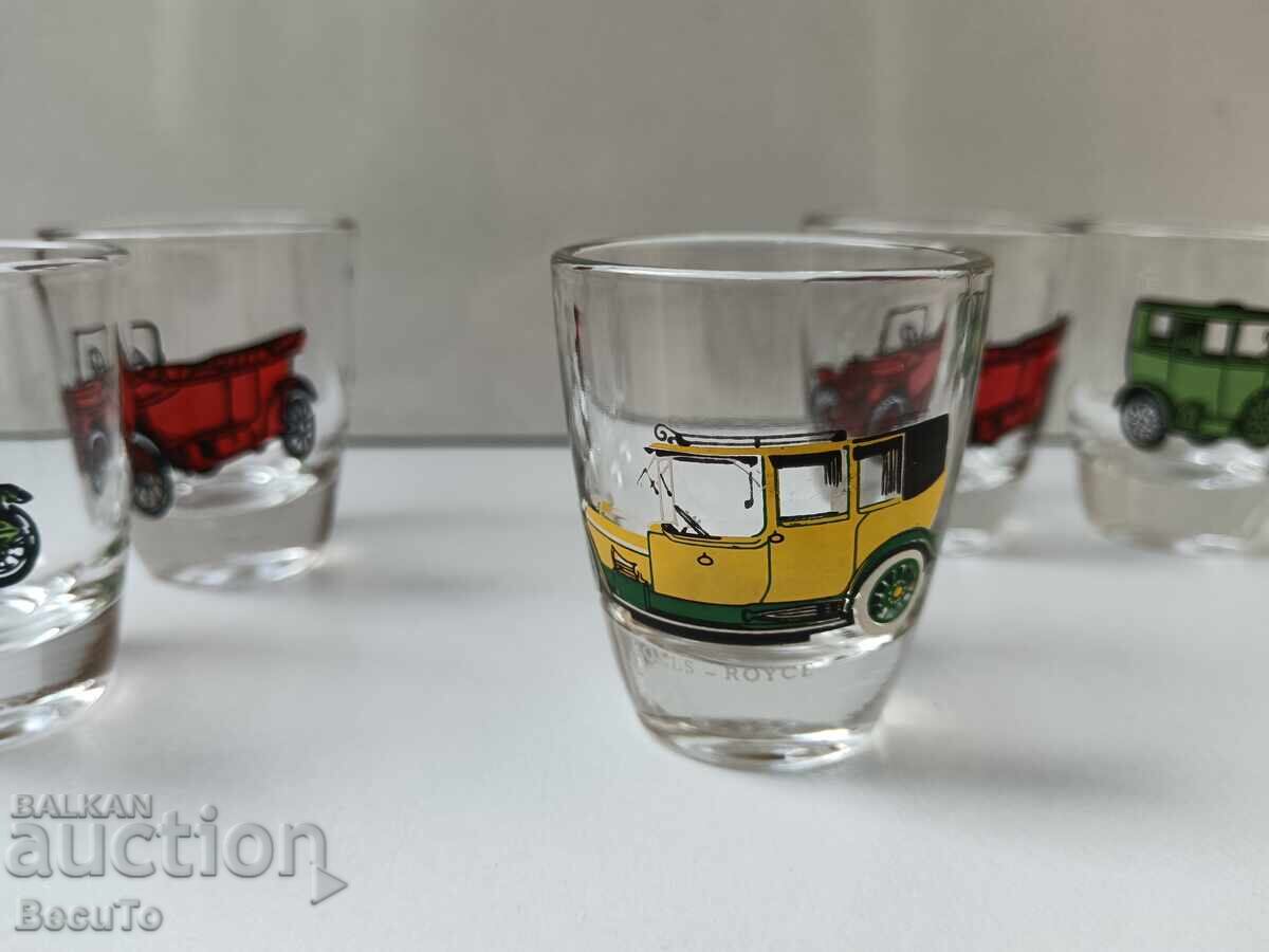 Комплект 6 бр ракиени чашки с ретро автомобили, като нови - 7