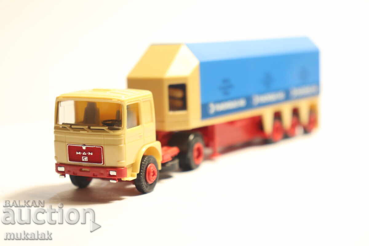 HERPA H0 1/87 MAN TRUCK MODEL TRANSPORT OF GLASS with price 30.00 BGN | € 15.34