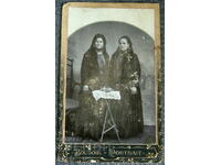 Παλιά φωτογραφία σε σκληρό χαρτόνι φωτογραφικό στούντιο Παναγυρίστας