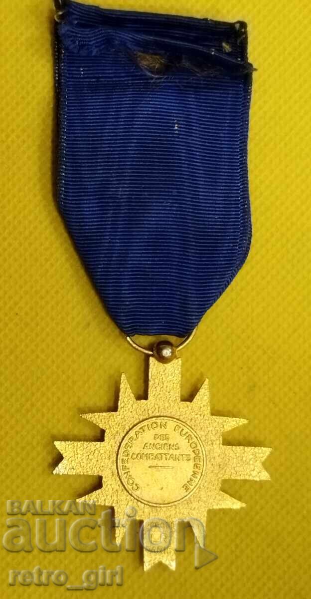 Μετάλλιο, παράσημο - Ευρωπαϊκή Ένωση με τιμή 34.90 BGN | € 17.84