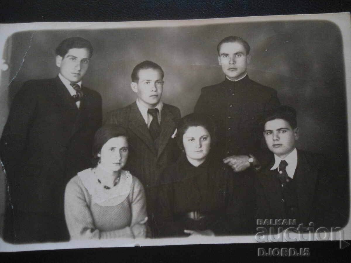 Стара снимка, 1934 год., гр. Перникъ, Фото К.Н.Яверовъ Стара снимка, 1934 год., гр. Перникъ, Фото К.Н.Яверовъ