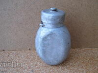 Cană de apă cu gât larg