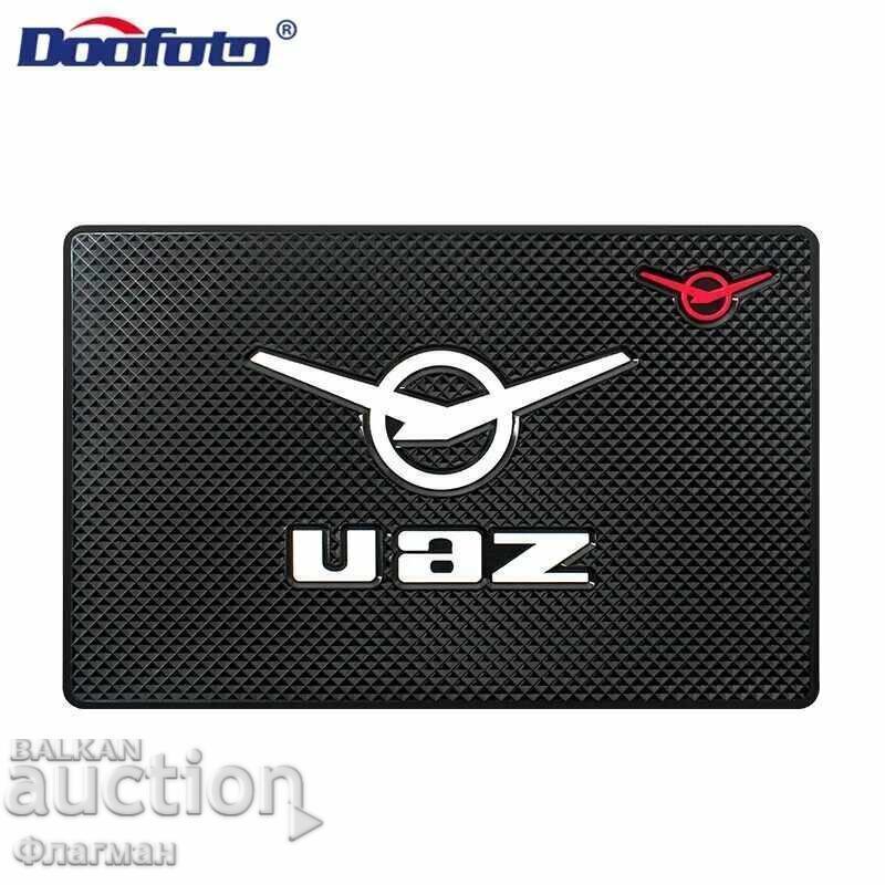 Covoraș pentru bord de „UAZ”-ka Covoraș pentru bord de „UAZ”-ka