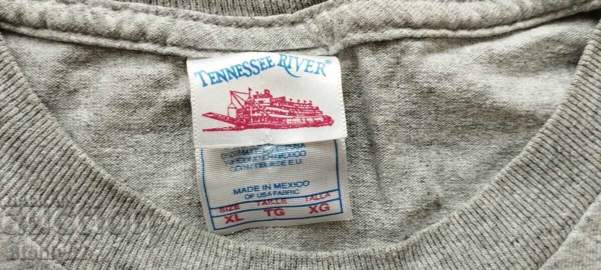 Αθλητικό μπλουζάκι Red Sox-Boston με τιμή € 8.00 | 15.65 BGN Αθλητικό μπλουζάκι Red Sox-Boston με τιμή € 8.00 | 15.65 BGN