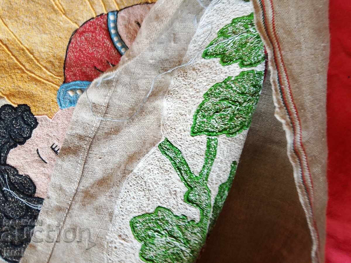 Carcasa suflată pare nouă - 5