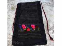 .AUTHENTIC WOMEN'S APRON WORN BY PISHTIMAL