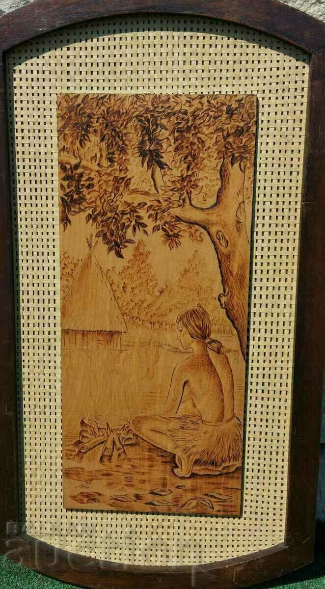 .1974 PICTURA INDIENĂ RARĂ AUTENTICA PIROGRAFĂ PE PANEL cu preț € 35.00 | 68.45 BGN