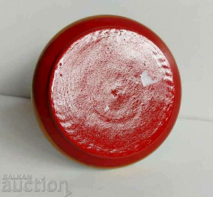 Delivery of . SOCIET SOVIET PAINTED WOODEN CANDLESTICK KHOHLOMA DECORATION Delivery of . SOCIET SOVIET PAINTED WOODEN CANDLESTICK KHOHLOMA DECORATION