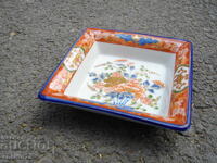 OLD PORCELAIN PLATE JAPAN