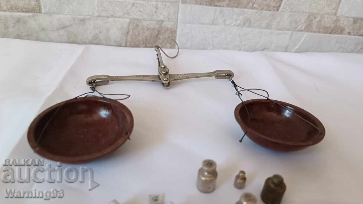 Old small scale with weights - Made in the USSR - 5 Old small scale with weights - Made in the USSR - 5