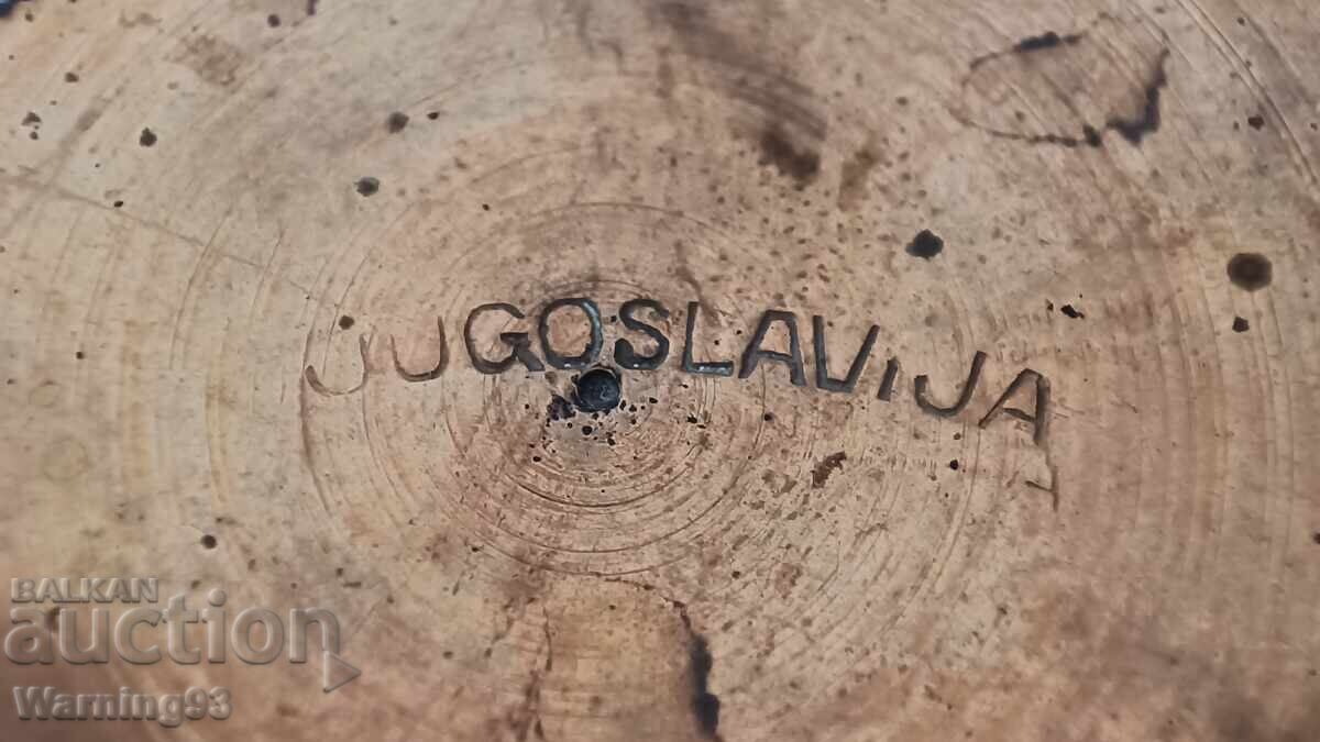 Farfurii mici vechi - alamă - 3 bucăți - Yugoslavia - 6 Farfurii mici vechi - alamă - 3 bucăți - Yugoslavia - 6