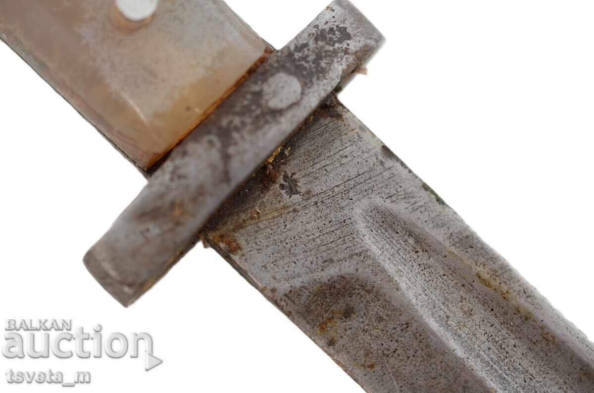 Доставка на щик байонет нож с кания и лопус