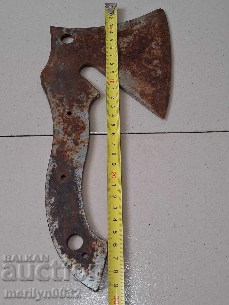 Δημοπρασία Παλιό τσεκούρι χωρίς λαβή τσεκούρι