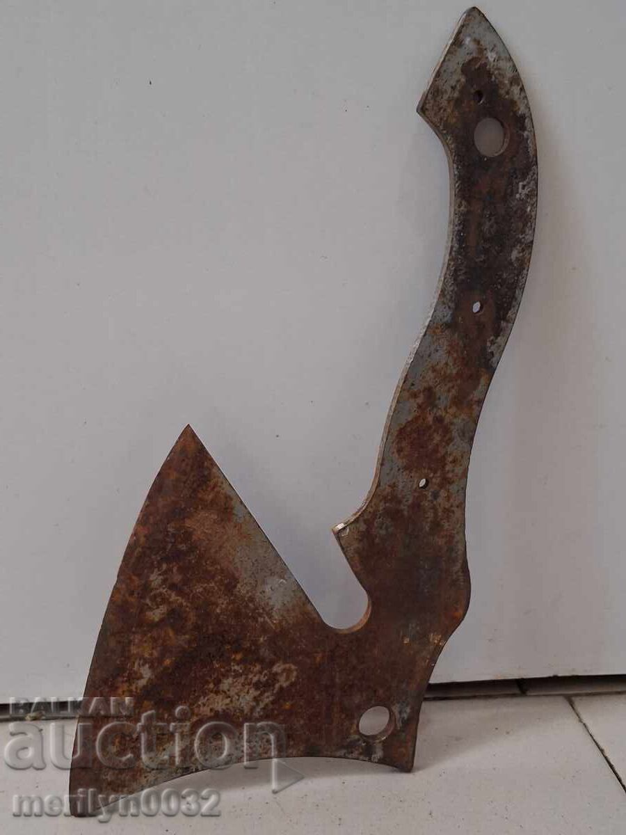 Παλιό τσεκούρι χωρίς λαβή τσεκούρι