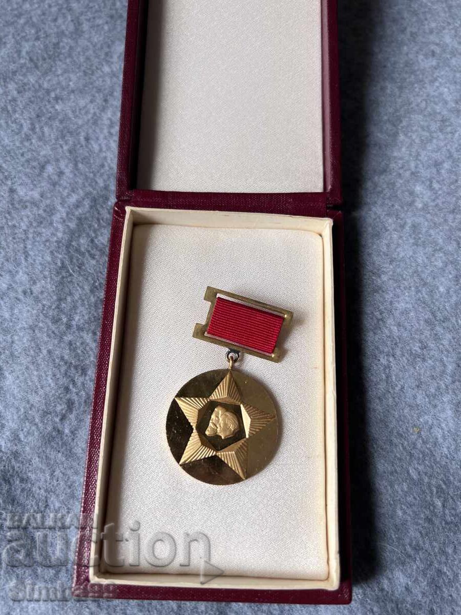 Medalie „30 de ani de la revoluția socialistă în Bulgaria” Medalie „30 de ani de la revoluția socialistă în Bulgaria”