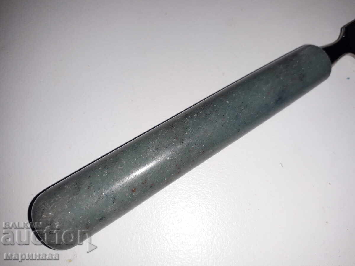 Аукцион НОЖ. КАШКАВАЛ. НЕФРИТЕНА ДРЪЖКА Аукцион НОЖ. КАШКАВАЛ. НЕФРИТЕНА ДРЪЖКА