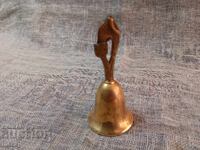 Micul clopoțel de bronz