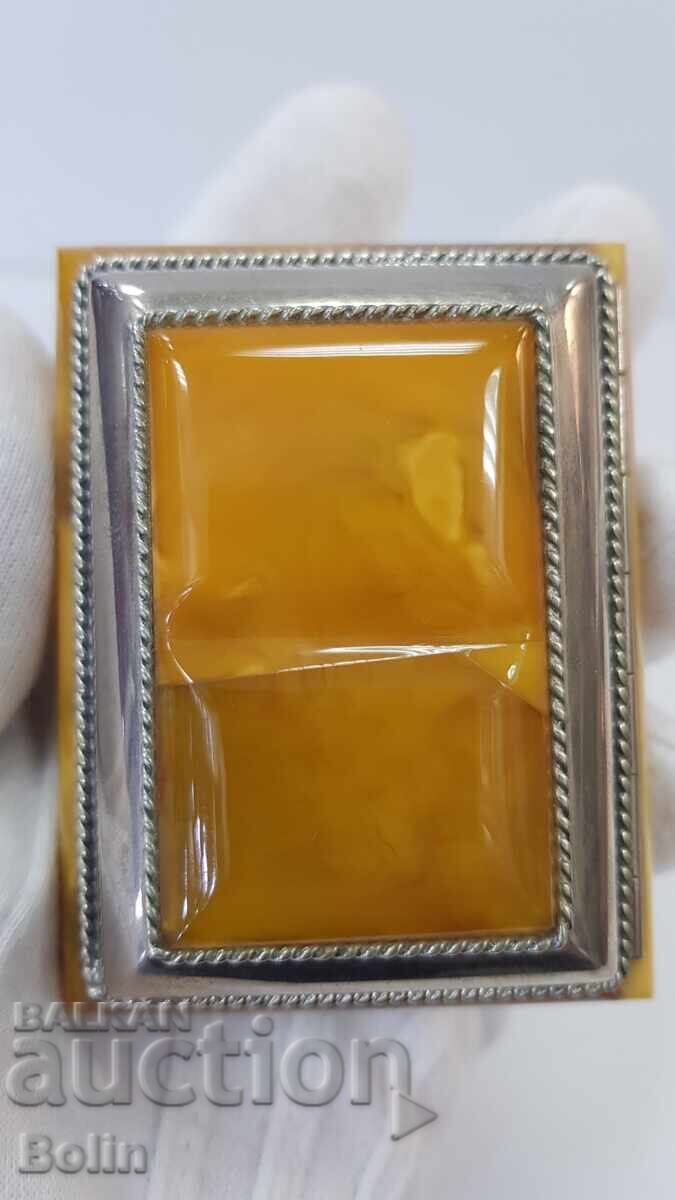 Аукцион Рядка кутия,кутийка за бижута с натурален балтийски кехлибар