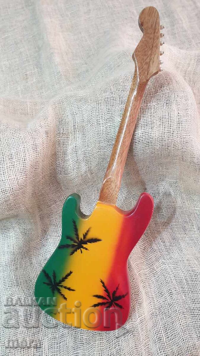 Auction  Small souvenir guitar