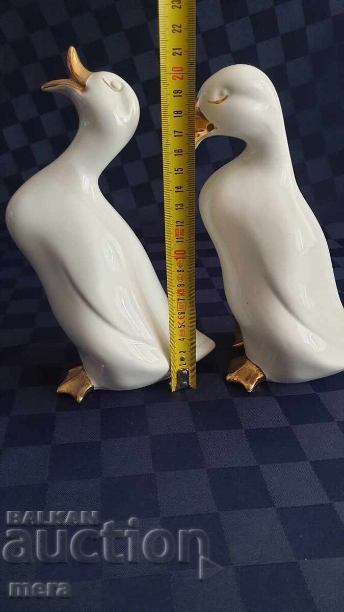 Δημοπρασία Δύο πορσελάνινες πάπιες με επίχρυσο