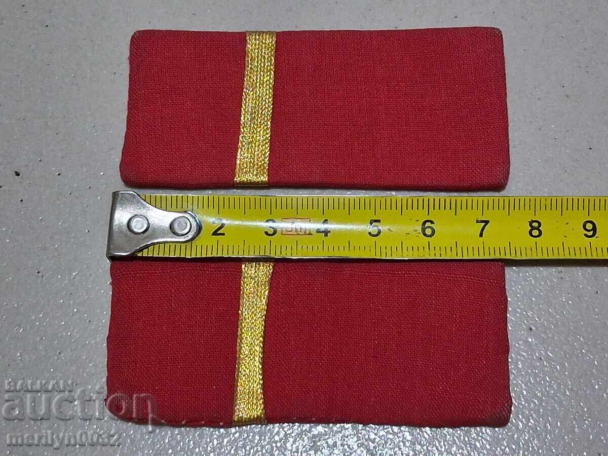 Παγόνια από στολή ταξίαρχου 2 τεμάχια διοικητή τάγματος με τιμή 39.00 BGN | € 19.94 Παγόνια από στολή ταξίαρχου 2 τεμάχια διοικητή τάγματος με τιμή 39.00 BGN | € 19.94