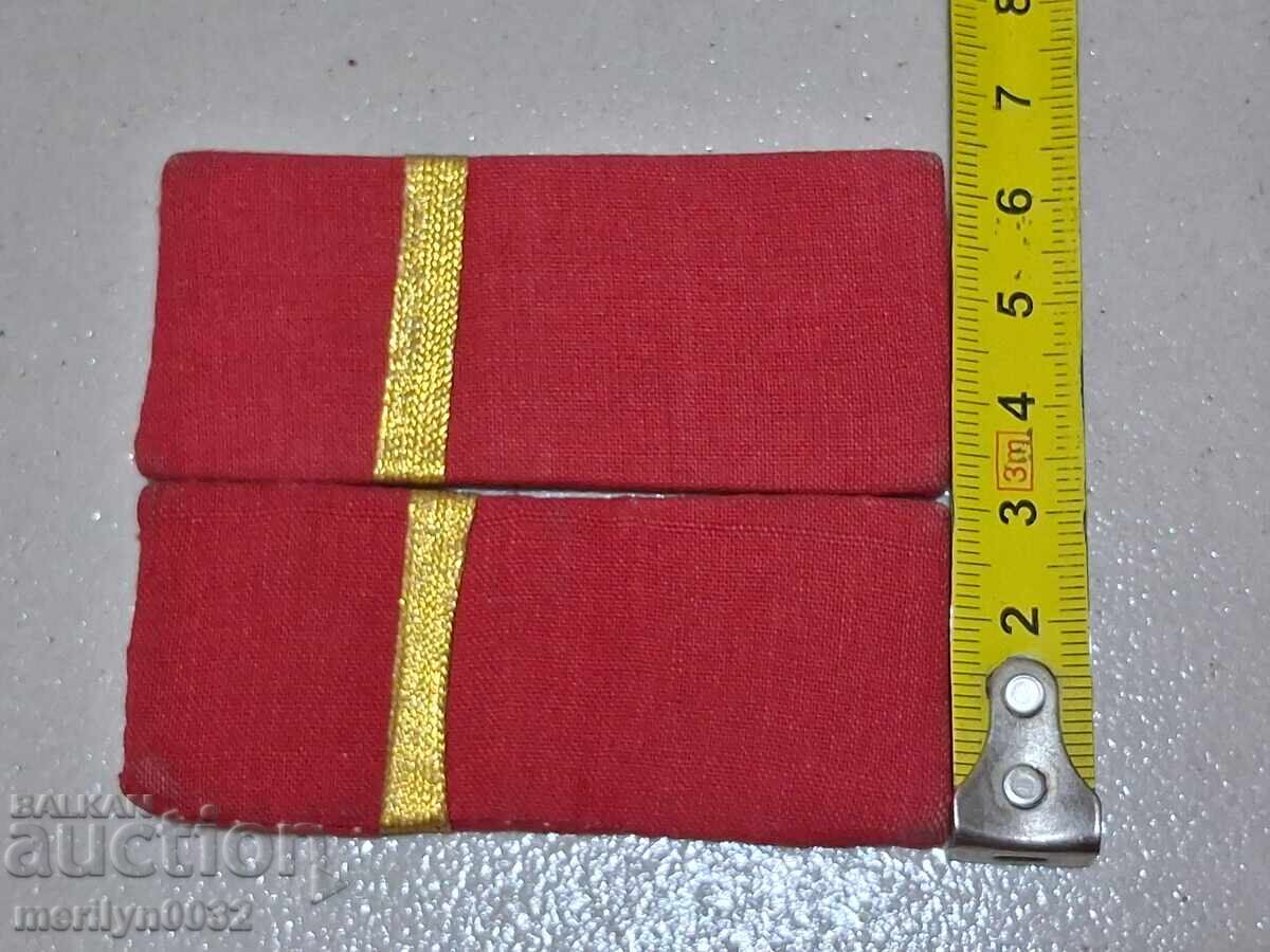 Δημοπρασία Παγόνια από στολή ταξίαρχου 2 τεμάχια διοικητή τάγματος Δημοπρασία Παγόνια από στολή ταξίαρχου 2 τεμάχια διοικητή τάγματος