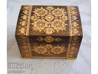 Cutie de bijuterii tradițională rusească veche!