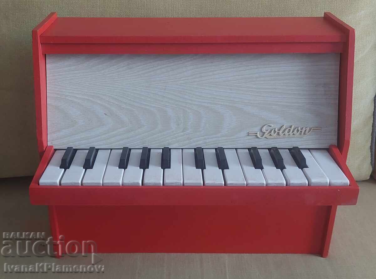 Пиано детско Германия от соца за колекционери Пиано детско Германия от соца за колекционери