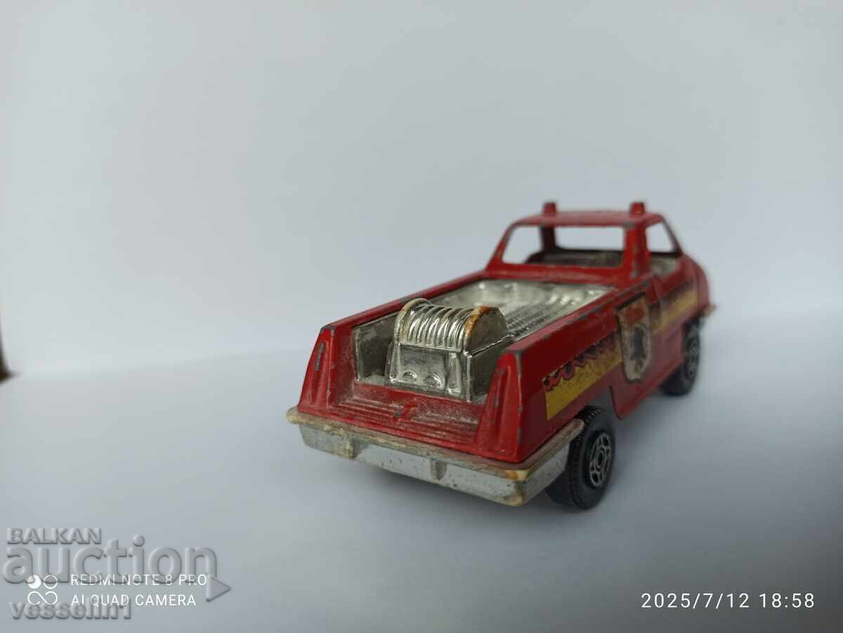 Licitație Jucărie veche pompieri corgi