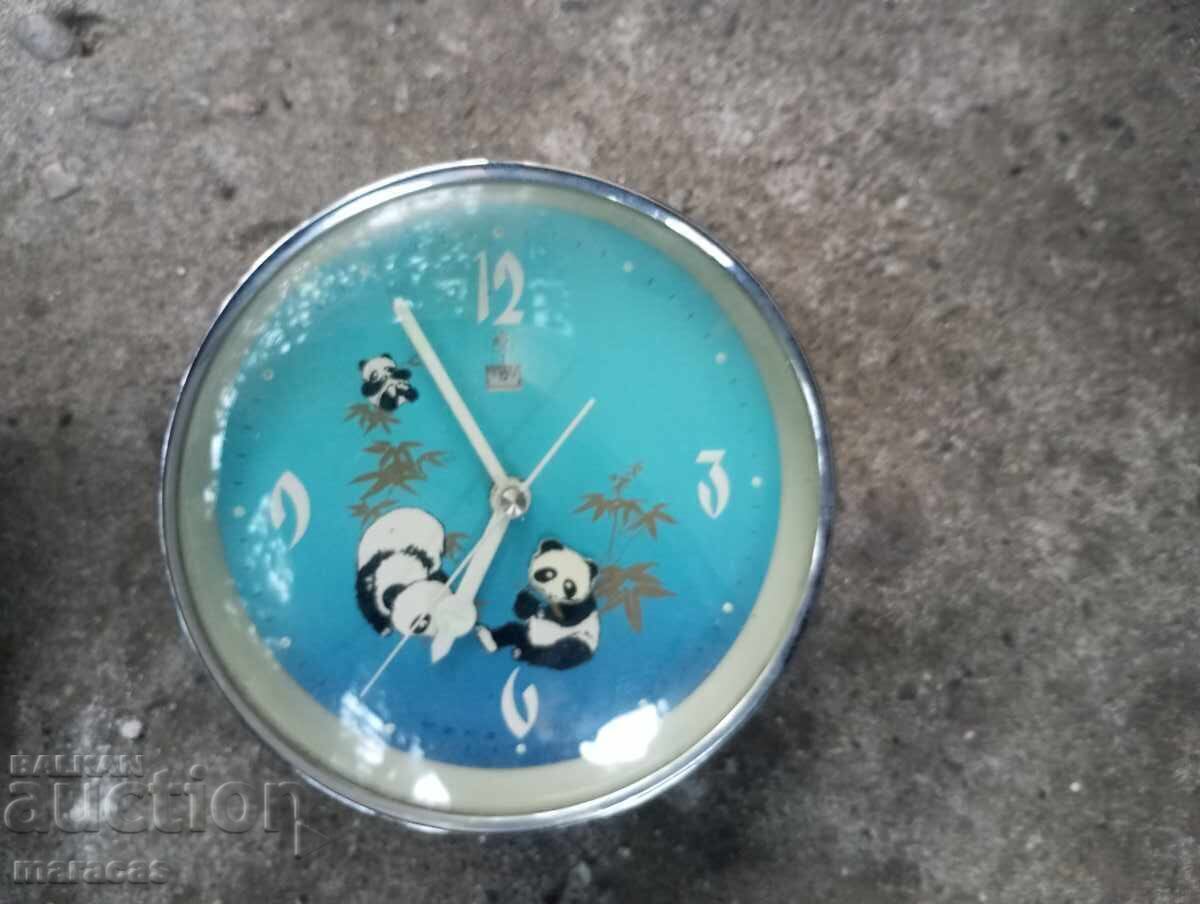 Alarm clocks with price 20.00 BGN | € 10.23