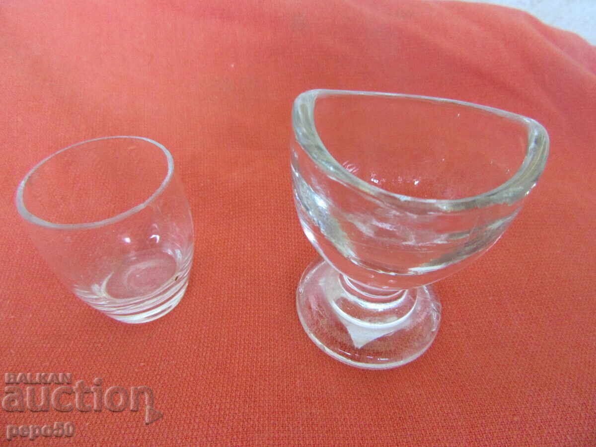 OLD MEDICAL EYE WASH CUP + BONUS OLD MEDICAL EYE WASH CUP + BONUS