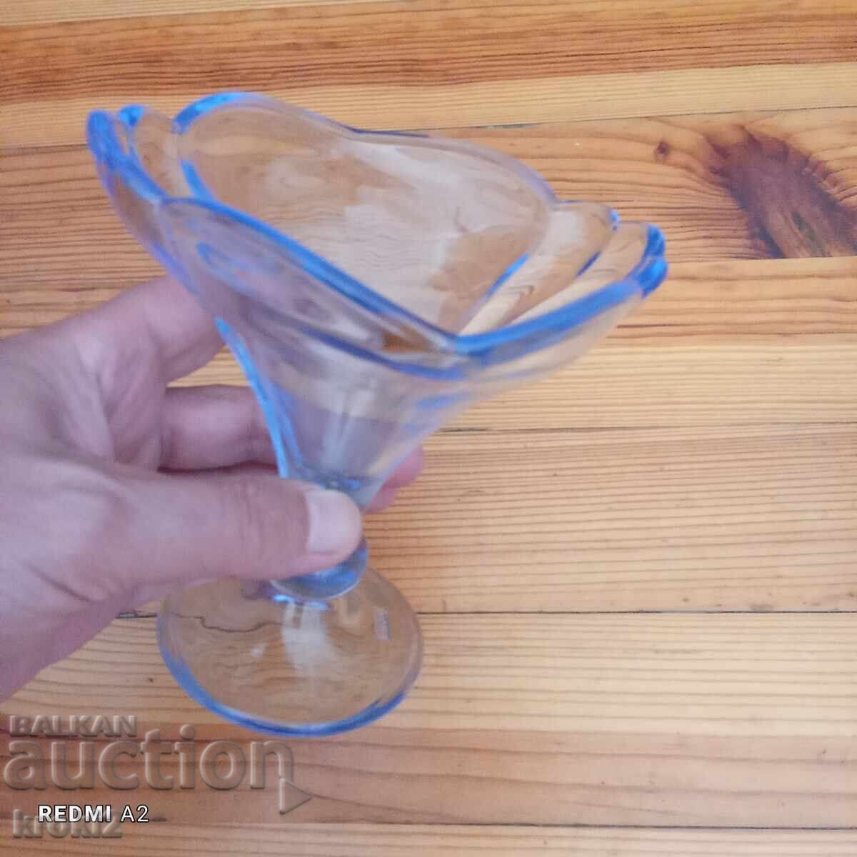 Delivery of German Uranium Glass Bowl